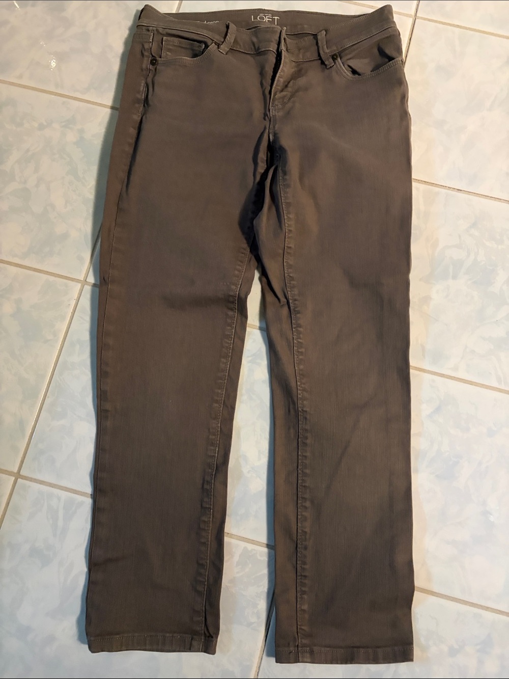 LOFT Avocado green Women's Slim cropped jeans